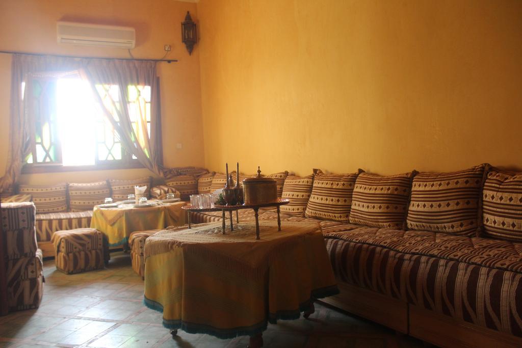 Dar Lamrani Hotel Rissani ภายนอก รูปภาพ